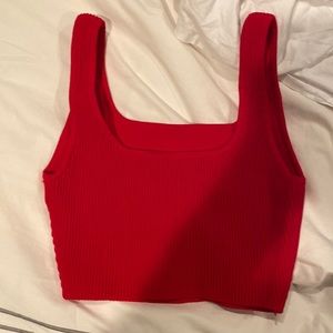 red aritzia tank top size small